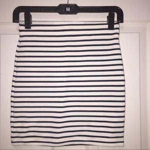 Forever 21 skirt